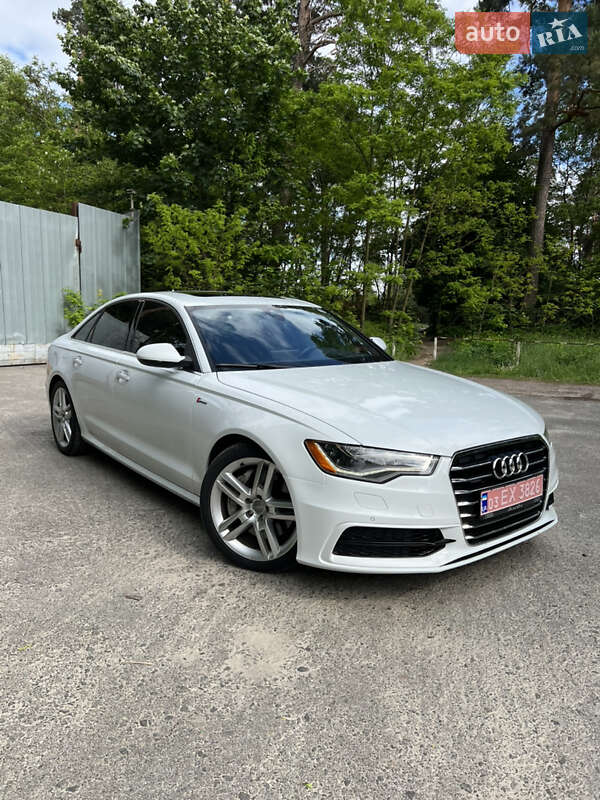 Седан Audi A6 2014 в 
