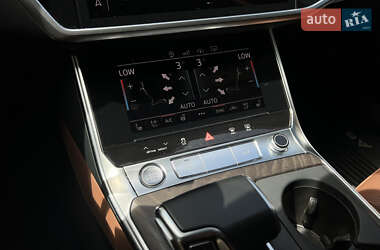 Седан Audi A6 2020 в 