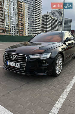 Седан Audi A6 2015 в 