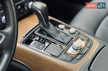 Седан Audi A6 2016 в 