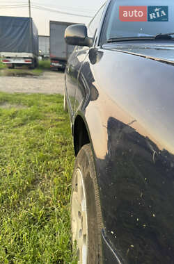 Седан Audi A6 1996 в 