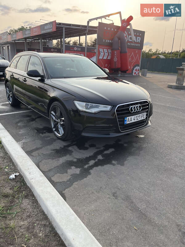 Универсал Audi A6 2014 в 