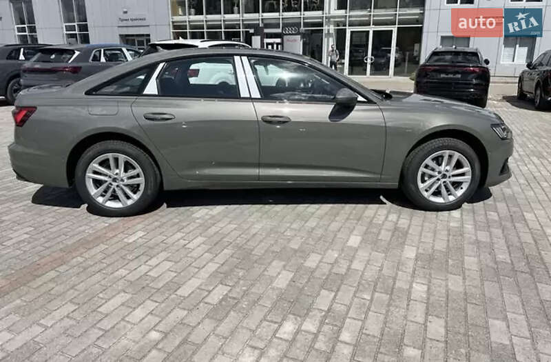 Седан Audi A6 2024 в Киеве