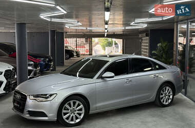 Седан Audi A6 2013 в 