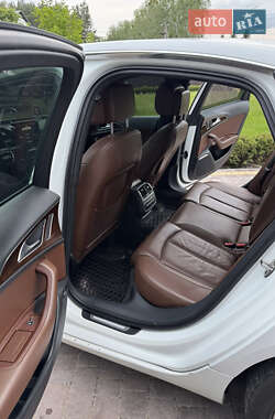 Седан Audi A6 2013 в 