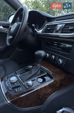 Седан Audi A6 2013 в 