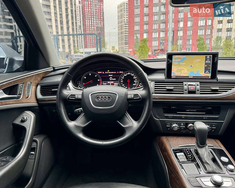 Седан Audi A6 2015 в Киеве