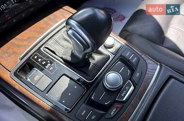 Седан Audi A6 2013 в 