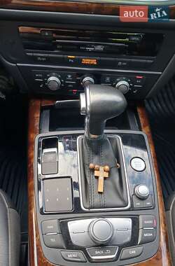 Седан Audi A6 2014 в 