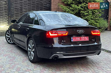 Седан Audi A6 2013 в 