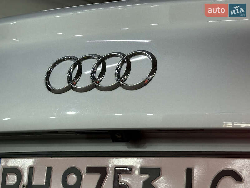 Седан Audi A6 2013 в Одессе