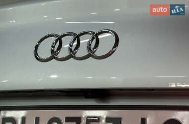 Седан Audi A6 2013 в 