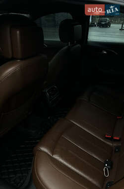 Седан Audi A6 2015 в 