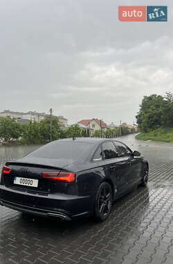 Седан Audi A6 2015 в 