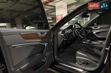 Седан Audi A6 2018 в 