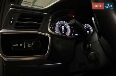 Седан Audi A6 2018 в 