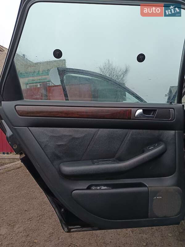 Универсал Audi A6 2000 в Першотравенске