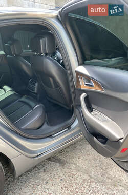 Седан Audi A6 2012 в 