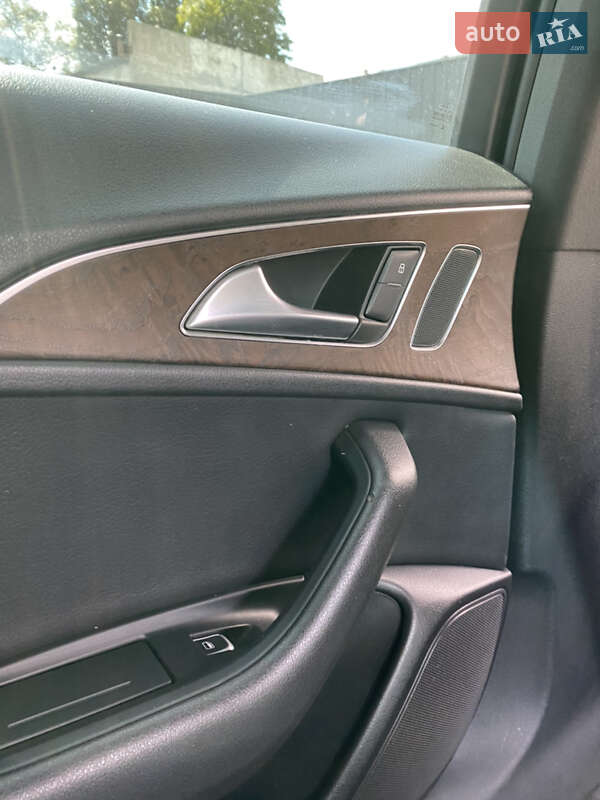 Седан Audi A6 2012 в Киеве