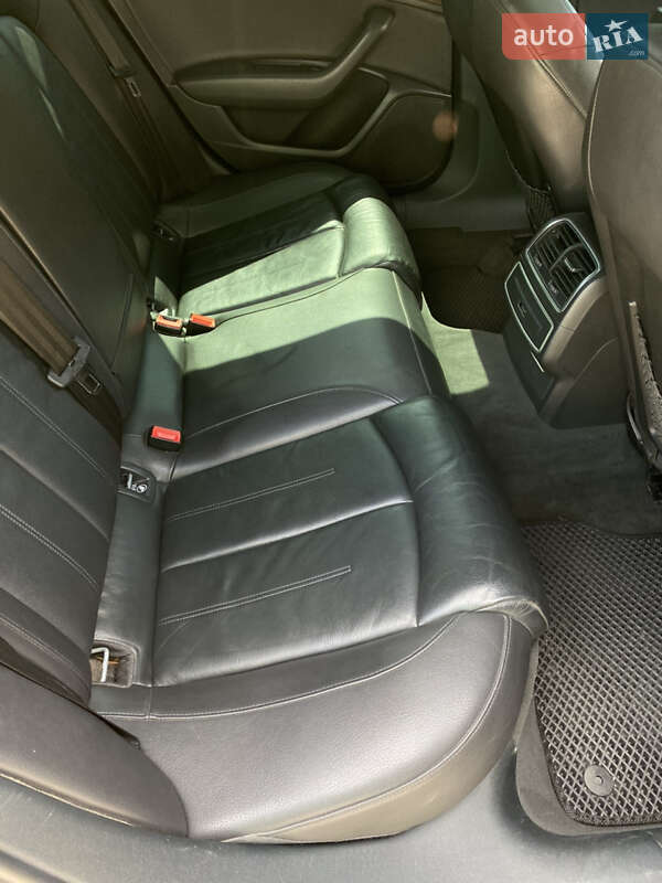 Седан Audi A6 2012 в Киеве