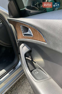 Седан Audi A6 2012 в 