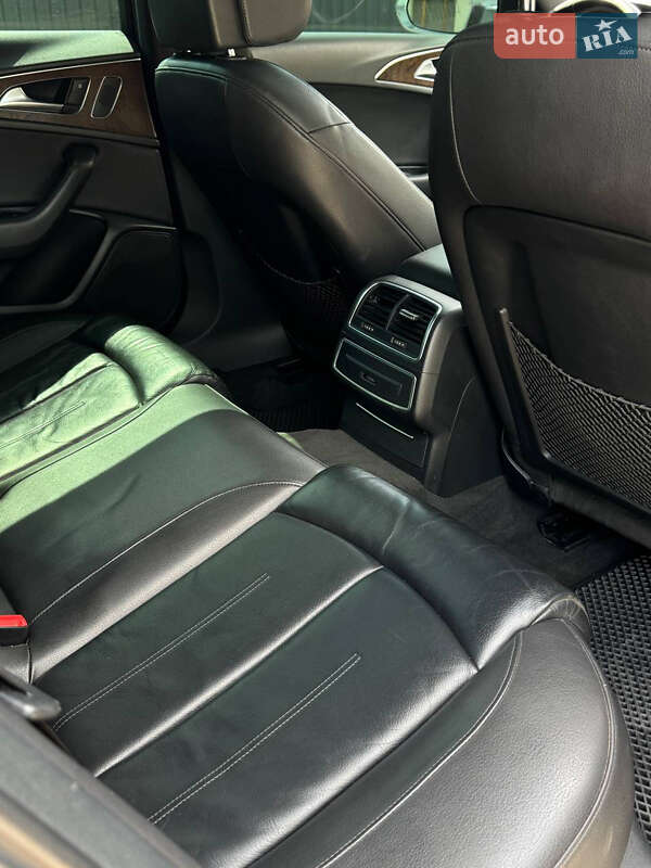 Седан Audi A6 2012 в Киеве