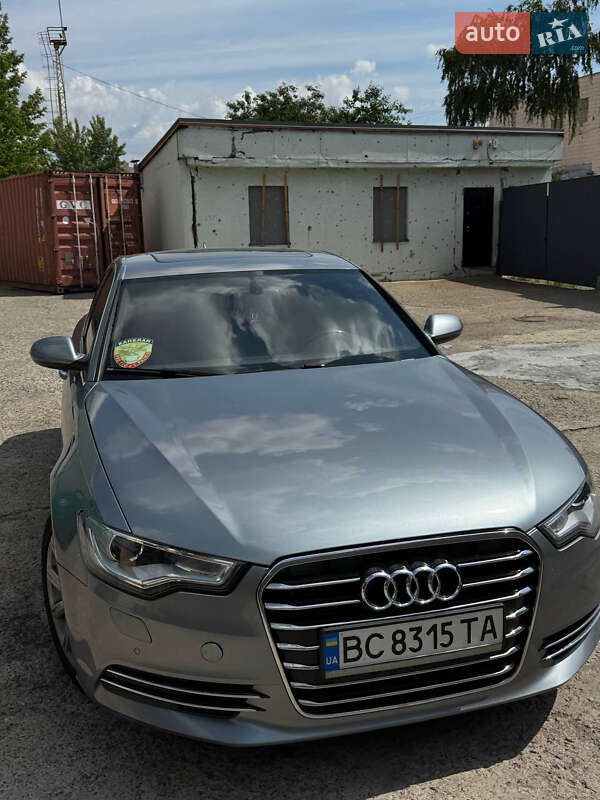 Седан Audi A6 2012 в Киеве