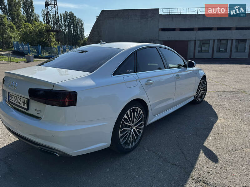 Седан Audi A6 2015 в Южноукраїнську