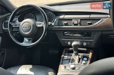 Седан Audi A6 2012 в 