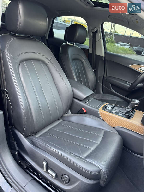 Седан Audi A6 2015 в Киеве