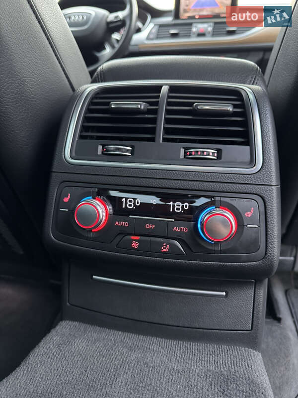 Седан Audi A6 2015 в Киеве