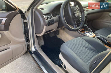 Седан Audi A6 1998 в 
