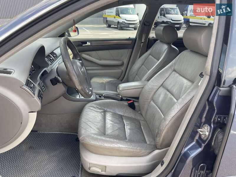 Универсал Audi A6 2002 в Киеве