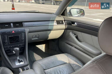 Универсал Audi A6 2002 в 