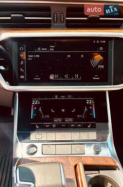Седан Audi A6 2023 в 
