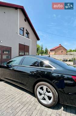 Седан Audi A6 2023 в 
