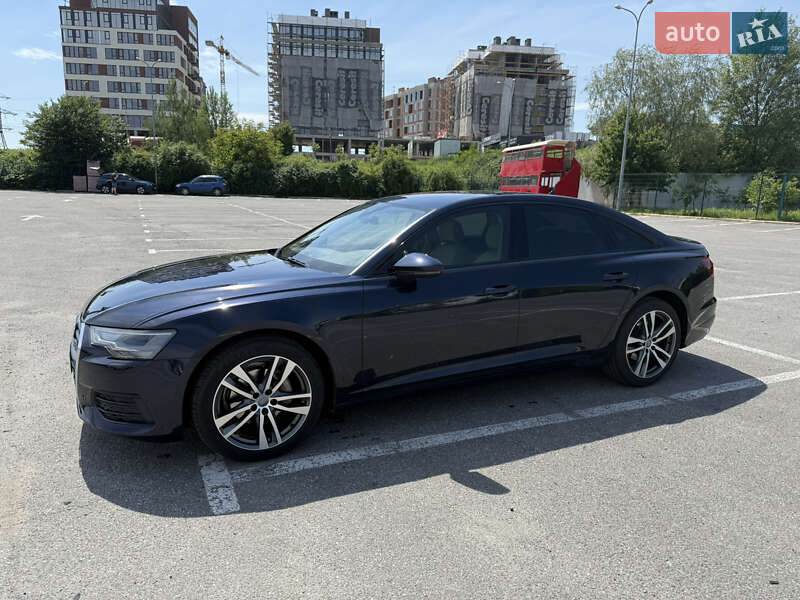 Седан Audi A6 2019 в 