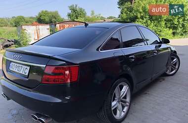 Седан Audi A6 2004 в 