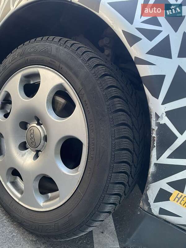 Седан Audi A6 1999 в Киеве