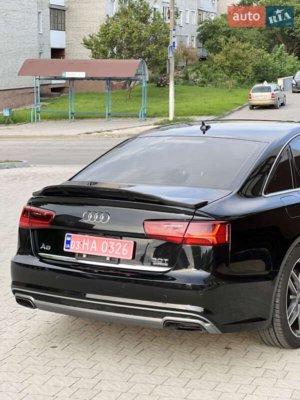 Седан Audi A6 2016 в Нововолинську