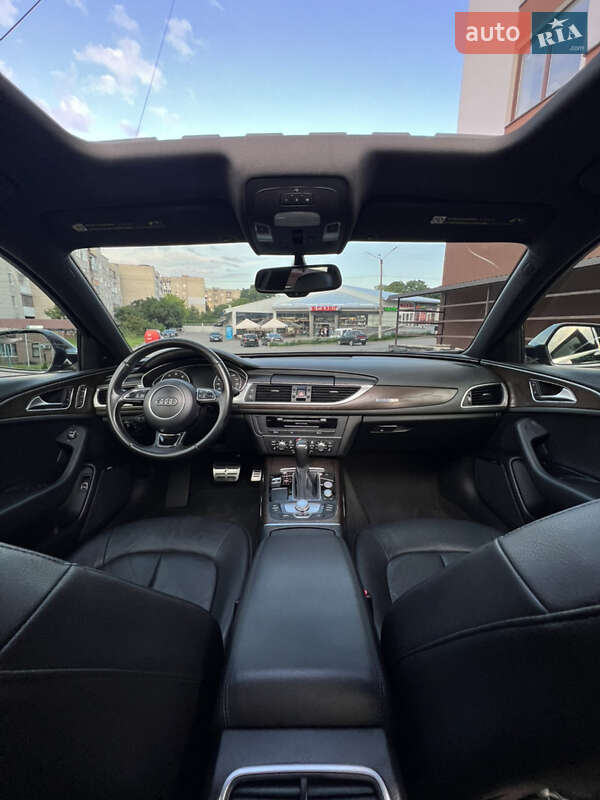 Седан Audi A6 2016 в Нововолинську