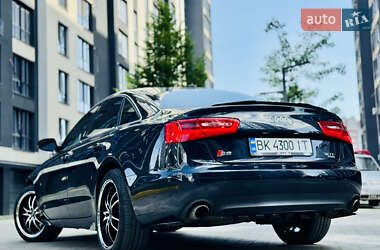 Седан Audi A6 2013 в 