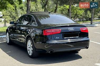 Седан Audi A6 2013 в 