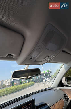 Седан Audi A6 2012 в 