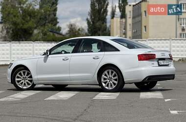 Седан Audi A6 2014 в 