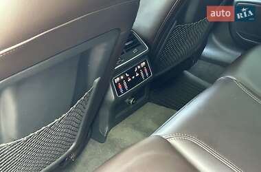 Универсал Audi A6 2018 в 
