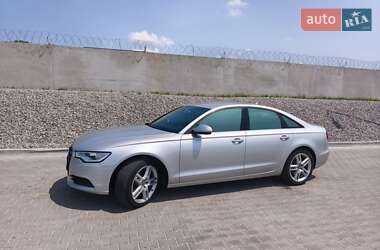 Седан Audi A6 2013 в 
