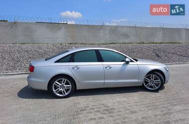 Седан Audi A6 2013 в 