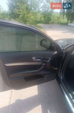 Седан Audi A6 2010 в 
