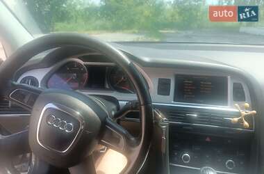 Седан Audi A6 2010 в 